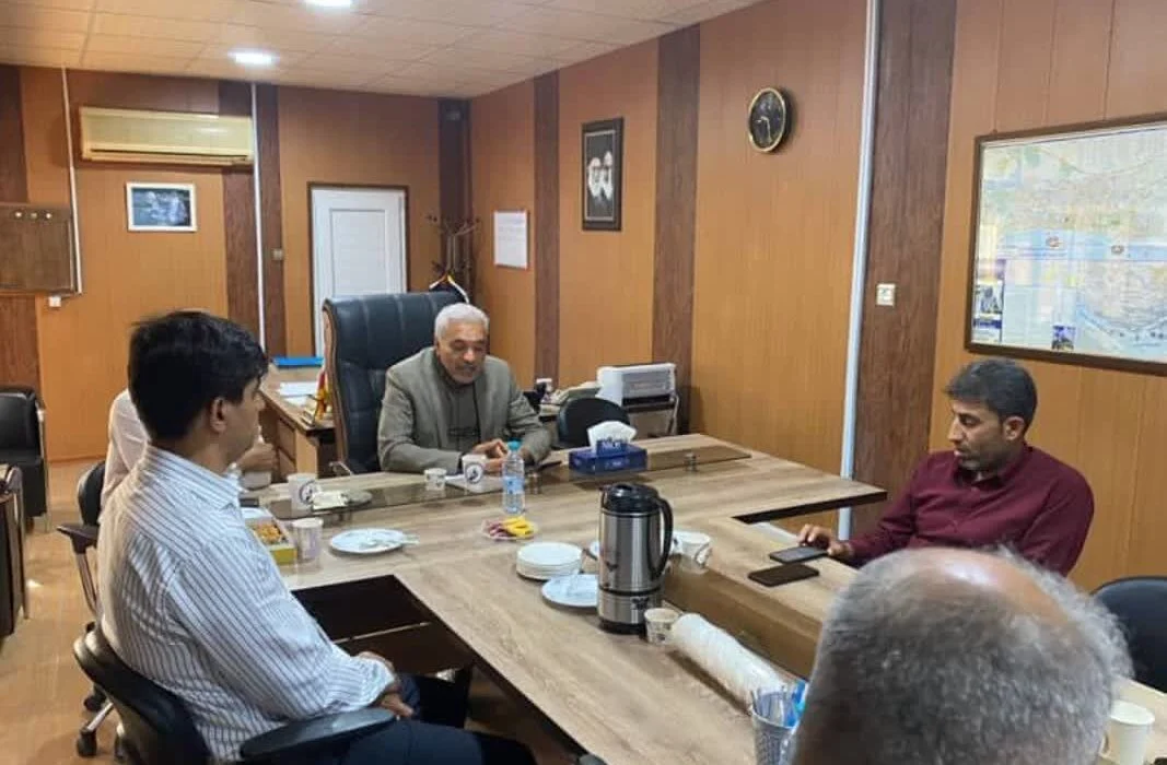 تعویض کنتورهای معیوب در برق هرمزگان ، حرکت در راستای هوشمند سازی شبکه برق