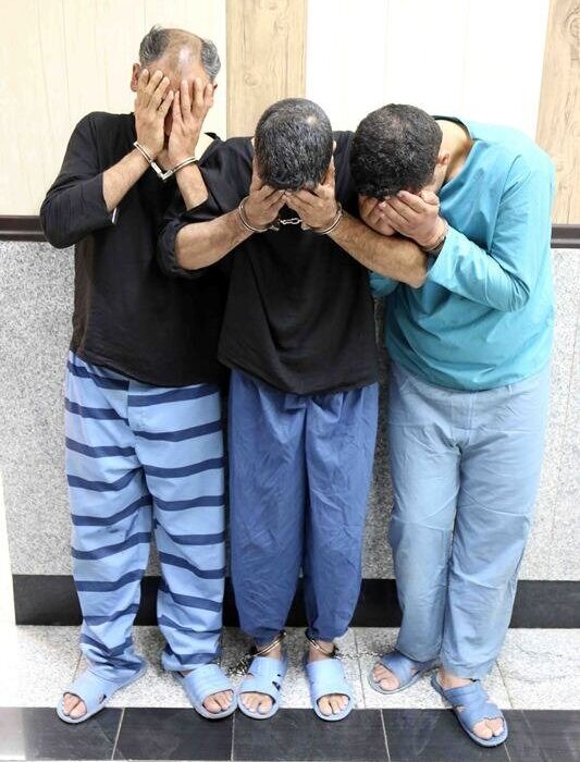 انهدام باند سارقان مسلح طلافروشی در میناب