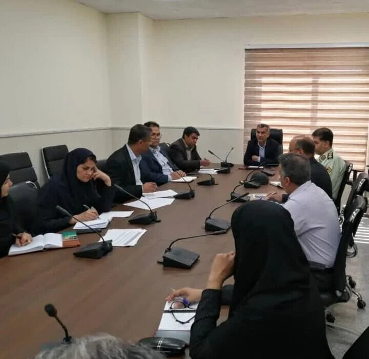 تامین زیرساختهای لازم برای خدمات دهی به گردشگران مورد توجه قرار گیرد