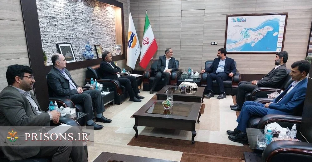 دیدار سرپرست زندانهای هرمزگان با مدیرعامل سازمان منطقه آزاد قشم