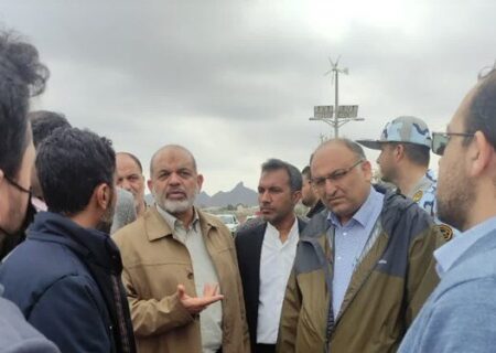 سفر وزیر کشور به جزیره هرمز