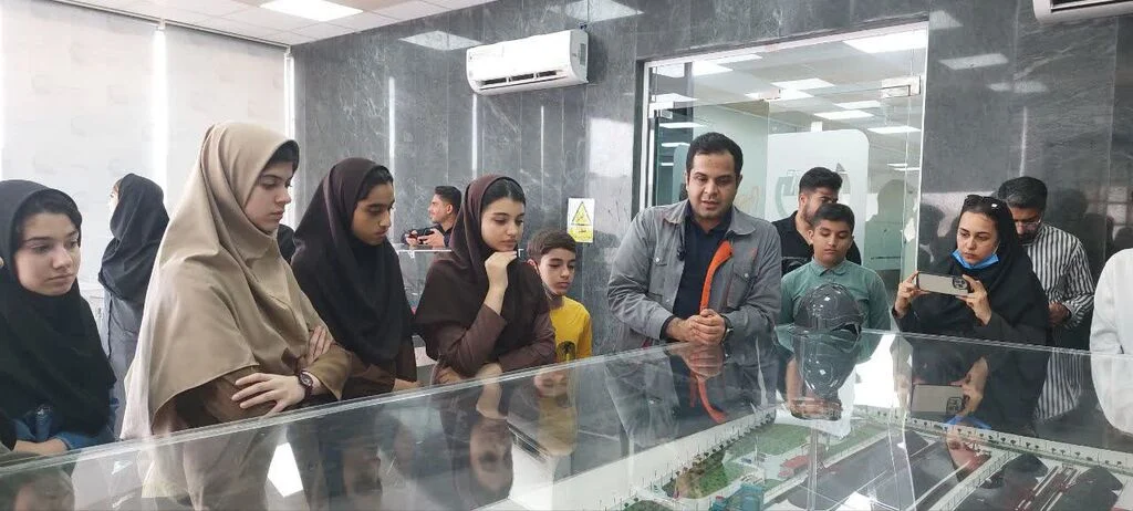 نوجوانان کانون پرورش فکری هرمزگان در اردوی راهیان پیشرفت شرکت کردند