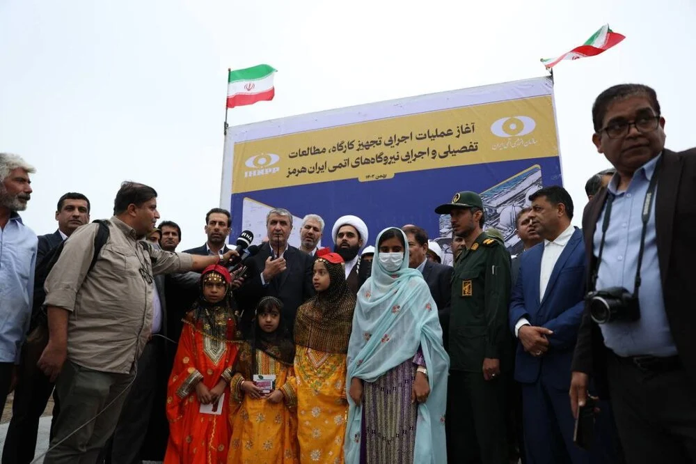نیروگاه «ایران هرمز» توسط متخصصان داخلی ساخته میشود/هیچ کشور خارجی در آن دخیل نیست