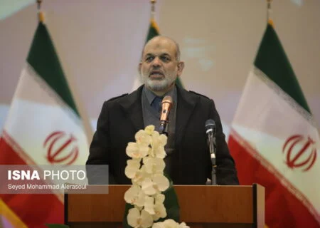 وزیر کشور: ۳.۵میلیون رای اولی داریم/حضور مردم در راهپیمایی ۲۲ بهمن حداقل ۲۰ درصد افزایش داشت