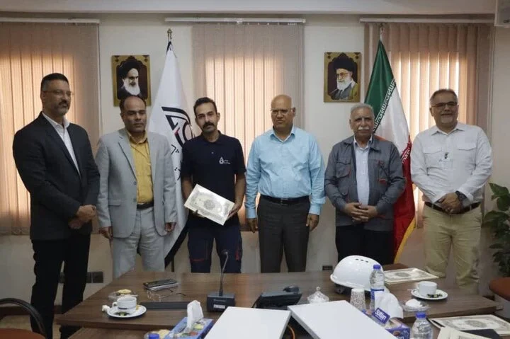 تقدیر مدیر کل بحران هرمزگان از تیم ایمنی و آتشنشانی شرکت پالایش نفت آفتاب