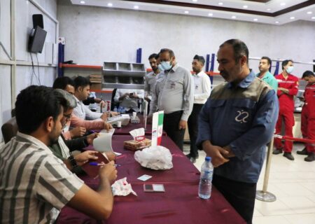 گزارش تصویری برگزاری انتخابات مجلس شورای اسلامی و مجلس خبرگان در شرکت فولاد هرمزگان