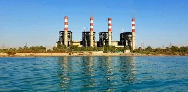 تولید بیش از ۳۳۰ میلیون کیلوواتساعت انرژی در نیروگاه بندرعباس
