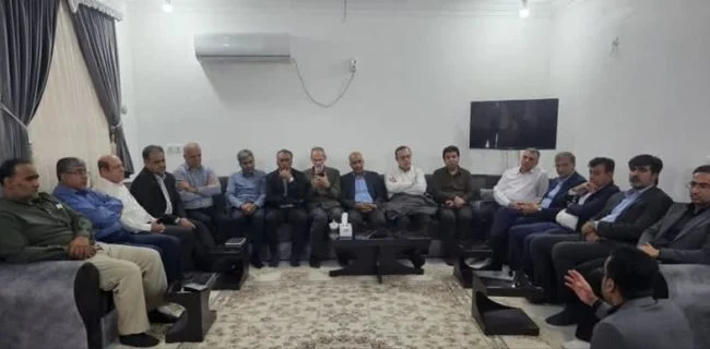 عملیات اجرایی فاز دوم خط انتقال آب شیرین کن خلیج فارس به بخش های کهورستان و رویدر طی روزهای آینده آغاز می شود