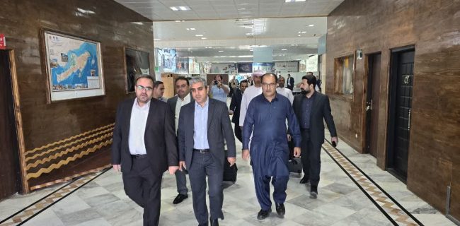 حضور معاون وزیر و رئیس سازمان شیلات ایران و هیئت همراه در هرمزگان