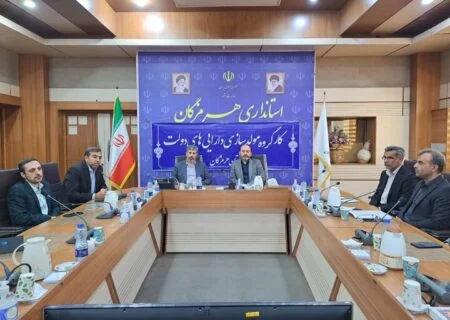 محدود کردن مدیران استان، مانع تراشی وزارتخانه‌ ها در مسیر مولدسازی است