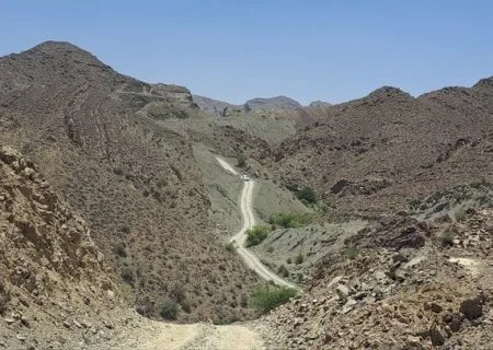 بازدید استاندار هرمزگان از محور مواصلاتی احمدی – مازگرد