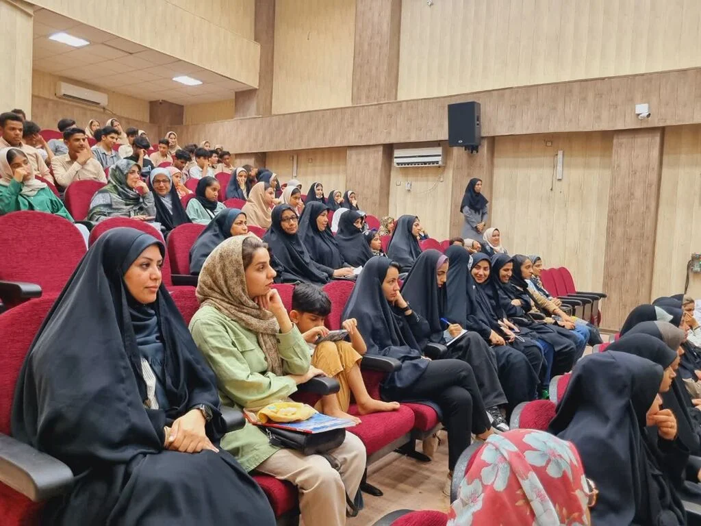 بچههای بوموسی اوقات فراغت متفاوتی را تجربه میکنند