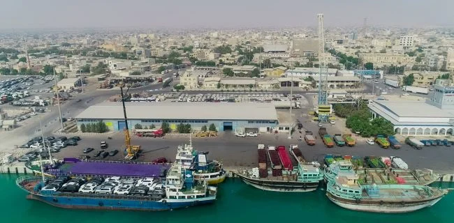 جابه‌جایی نزدیک به ۴۰  هزار TEU کانتینر یخچالی/ ترانزیت بیش از ۵۵ هزار خودرو از بندرلنگه به آسیانه میانه