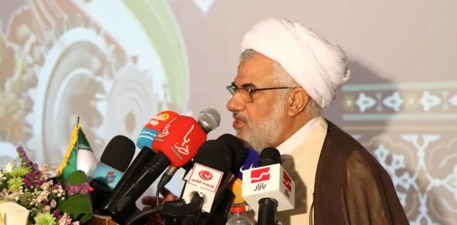قوانین پیچیده کارآفرین ها را فراری می دهد/ روز اصناف فرصتی برای بازنگری چالش های پیش روی صنوف