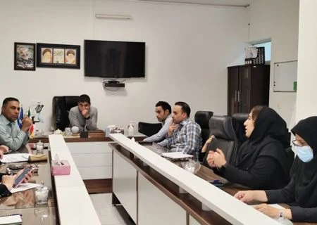 برگزاری نشست هم‌اندیشی در بیمارستان کودکان بندرعباس
