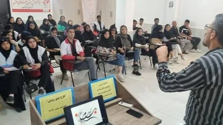 برگزاری کارگاه های آموزشی خودمراقبتی سازمانی با موضوع پیشگیری و کنترل پشه آئدس در میناب