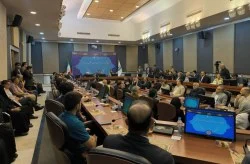 تاکید مدیرعامل سازمان منطقه آزاد بر گام برداشتن در مسیر انتفاع و رضایت مردم