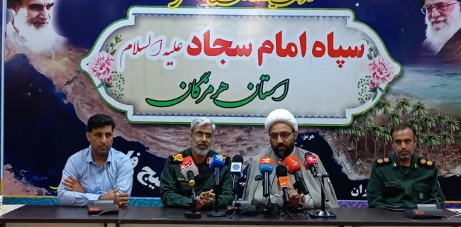در آستانۀ یکی از اتفاقات مهم نظام و انقلاب هستیم/ با هم پیمان شدن با اصحاب رسانه برای ایران قوی و مقتدر تلاش می کنیم
