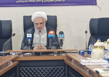 دربرخی مواردمطالبه گری به هوچی گری تبدیل شده است/ کمبود آب چالش اساسی استان است/رونمایی از اطلس مساجد استان تا پایان سال