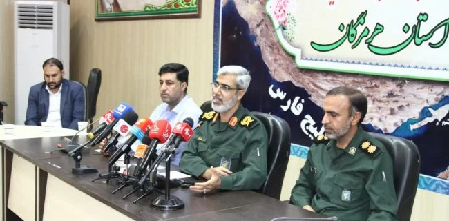 کارگران در تمام عرصه های نظام مقدس جمهوری اسلامی ایران پای نظام وانقلاب بودند+ فیلم
