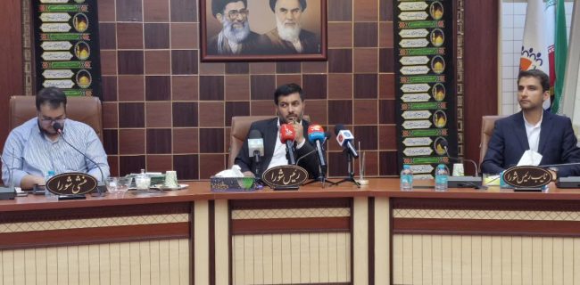 کمبود آمبولانس مشکل اساسی شهر بندرعباس است/صنایع برای رفع محرومیت‌ها پای کار بیایند