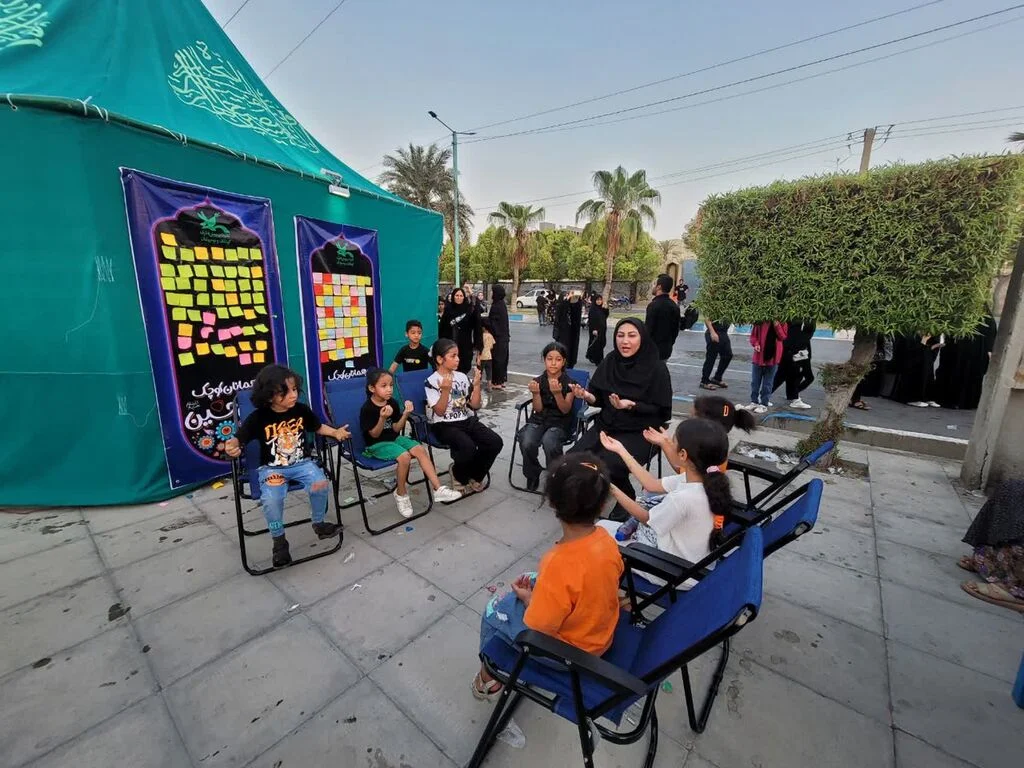 برپایی موکب «میهمانان کوچک امام حسین (ع)» کانون هرمزگان در پیاده روی جاماندگان اربعین حسینی