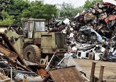 جمع‌آوری و انتقال ضایعاتی‌های بندرعباس به خارج از محدوده شهر