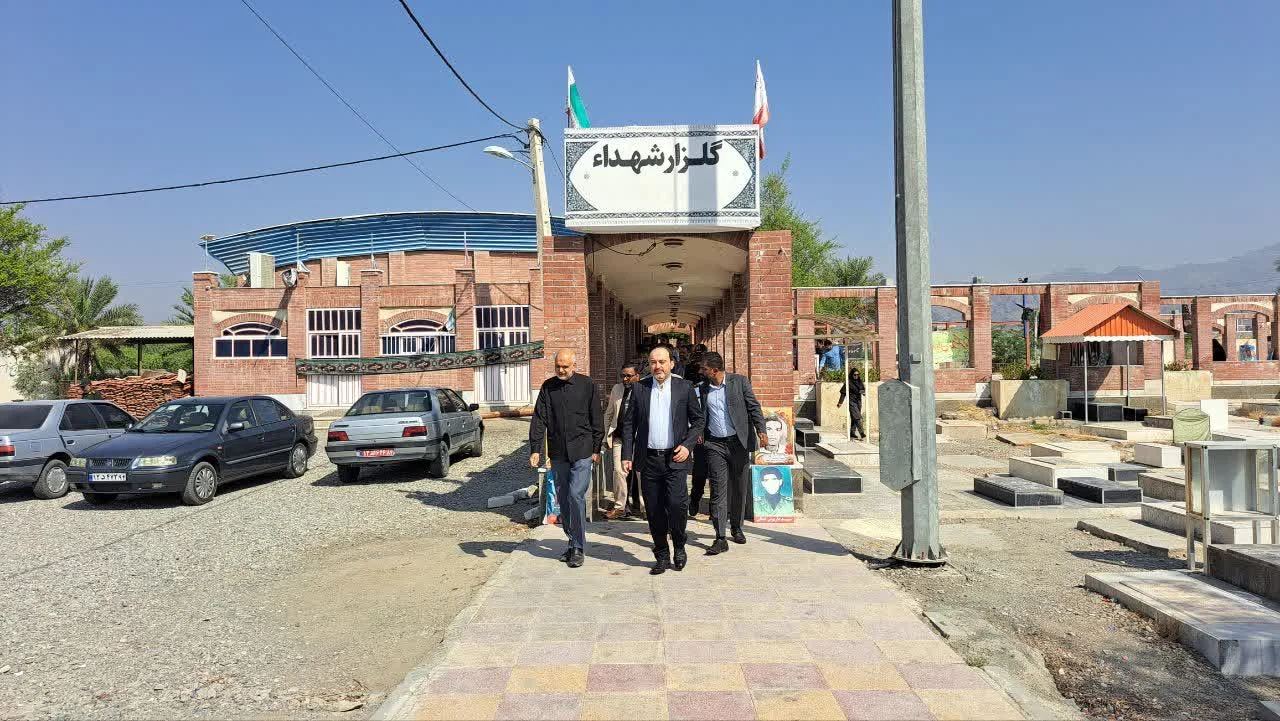 ۲هزار و ۳۰۰ میلیارد تومان پروژه در شهرستان رودان افتتاح و کلنگزنی شد