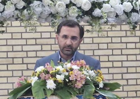 تعلیم و تربیت ۴۴۰ هزار دانش‌آموز هرمزگانی با حضور ۲۹ هزار معلم آغاز شد/ زنگ مهر در دبیرستان دخترانه فرزانگان بندرعباس نواخته شد+ فیلم