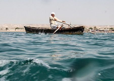 هفتمین دوره مسابقه هوری رانی در روستای سهیلی جزیره قشم برگزار شد