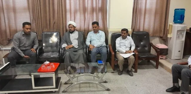 بازدید رئیس بنیاد شهید شهرستان میناب از مدارس شاهد