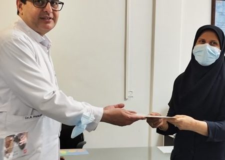 تقدیر از کارکنان واحدهای مدارک پزشکی، فناوری اطلاعات و پذیرش در بیمارستان کودکان بندرعباس