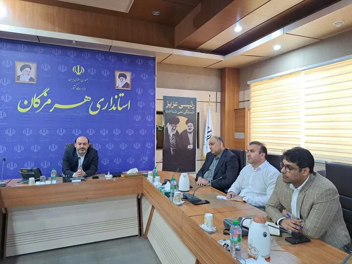 تکمیل و تجهیز بیمارستانهای در دست ساخت هرمزگان باید طبق برنامه پیش رود