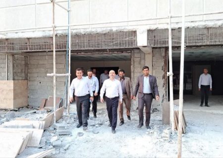 بازدید استاندار هرمزگان از سایت مسکن پیامبراعظم بندرعباس