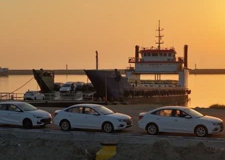 توسعه فعالیت‌های بندر سیریک با تداوم واردات خودرو
