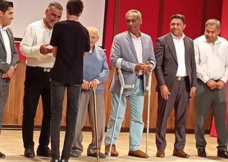 رویداد مجلس بلبل خوانی در فین برگزار شد