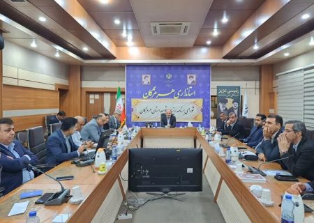 مدیران باید برای ارتقاء شاخص‌های عملکردی و جذب سرمایه‌گذار تلاش کنند