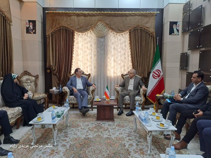 استاندار هرمزگان سفیر ورزش های همگانی شد