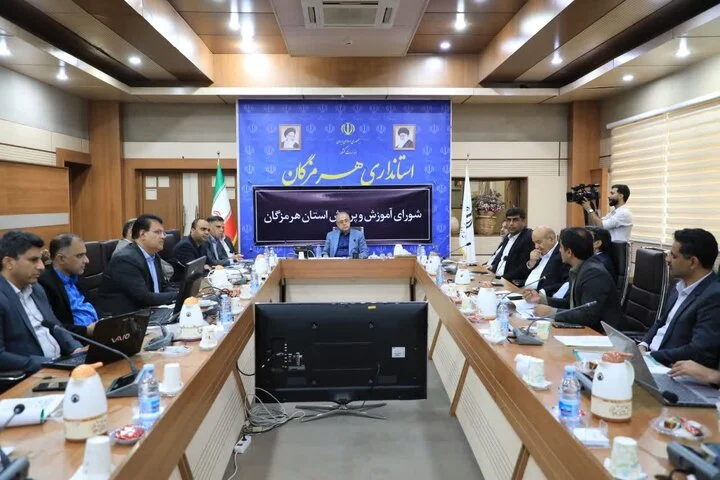بازدید دانش آموزان از بوموسی در قالب راهیان نور برنامهریزی شود