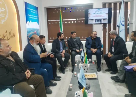 بازدید معاون وزیر و رئیس سازمان شیلات ایران از غرفه شیلات هرمزگان در هشتمین نمایشگاه بین‌المللی شیلات، آبزیان، ماهیگیری، غذاهای دریایی و صنایع وابسته (IFEX ۲۰۲۴)