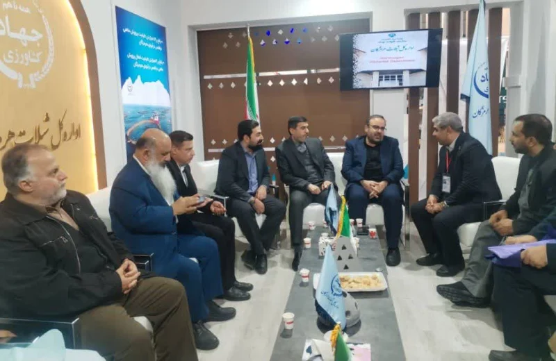 بازدید معاون وزیر و رئیس سازمان شیلات ایران از غرفه شیلات هرمزگان در هشتمین نمایشگاه بینالمللی شیلات، آبزیان، ماهیگیری، غذاهای دریایی و صنایع وابسته (IFEX ۲۰۲۴)