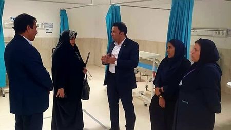 بازدید نماینده مردم حاجی آباد در مجلس شورای اسلامی از بیمارستان فاطمه الزهرا شهرستان حاجی آباد