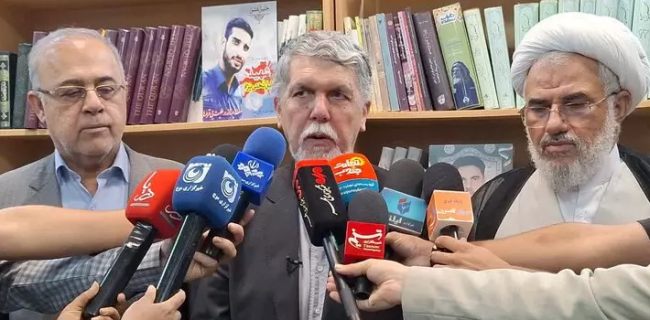 خلیج فارس باید محل توجه ایران و ایرانیان باشد