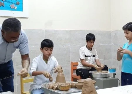 سفالگری و لبخند