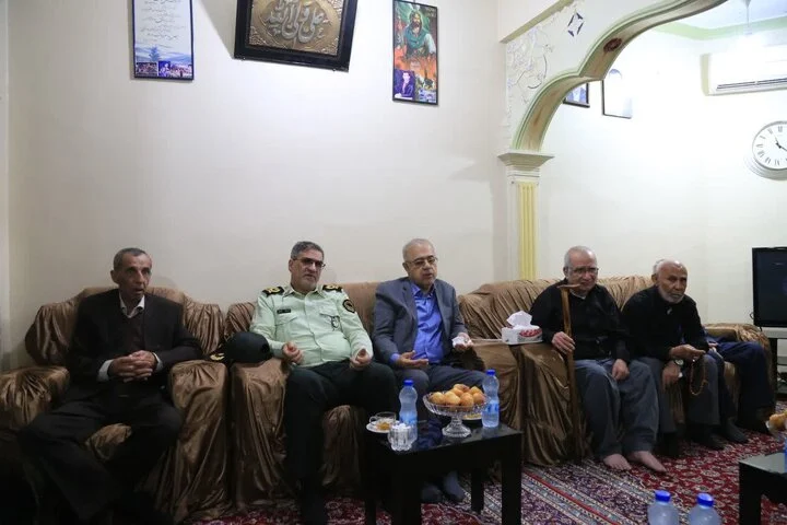 فرزندان غیور هرمزگان پرچم امنیت و آرامش خاطر مردم را با شهادت برافراشتهاند