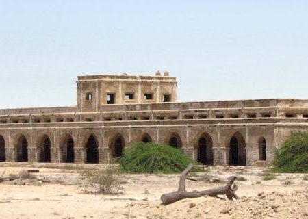 مرمت تلگراف‌خانه جاسک ممکن نیست