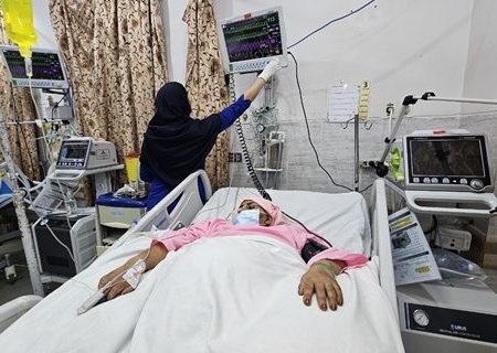 نجات معجزه آسای جان یک زن باردار از مرگ حتمی در بیمارستان شهید محمدی بندرعباس
