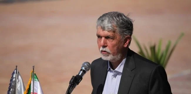 وزیر فرهنگ و ارشاد اسلامی از تالار مرکزی بندرعباس بازدید کرد