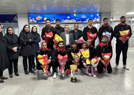 کسب مقام نایب قهرمانی تیم والیبال دانشگاه علوم پزشکی هرمزگان در المپیاد ورزشی کارکنان وزارت بهداشت