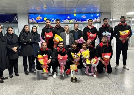 کسب مقام نایب قهرمانی تیم والیبال دانشگاه علوم پزشکی هرمزگان در المپیاد ورزشی کارکنان وزارت بهداشت